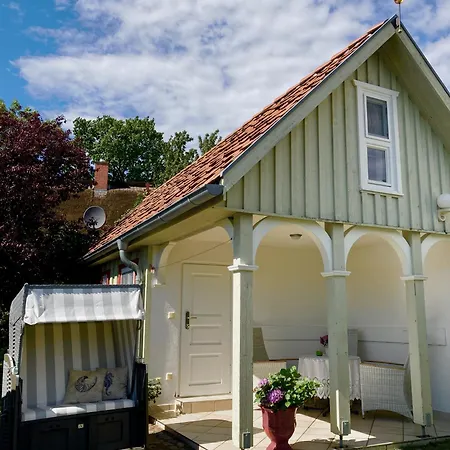 Kleines Haus Am Hafen - Ruhig Und Gruen Am Ortsrand 프레로