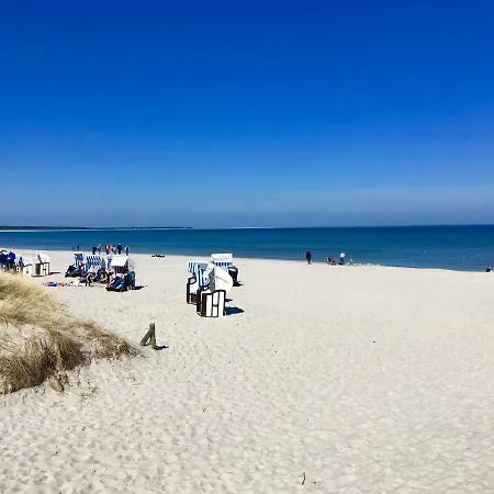 Kleines Haus Am Hafen - Ruhig Und Gruen Am Ortsrand